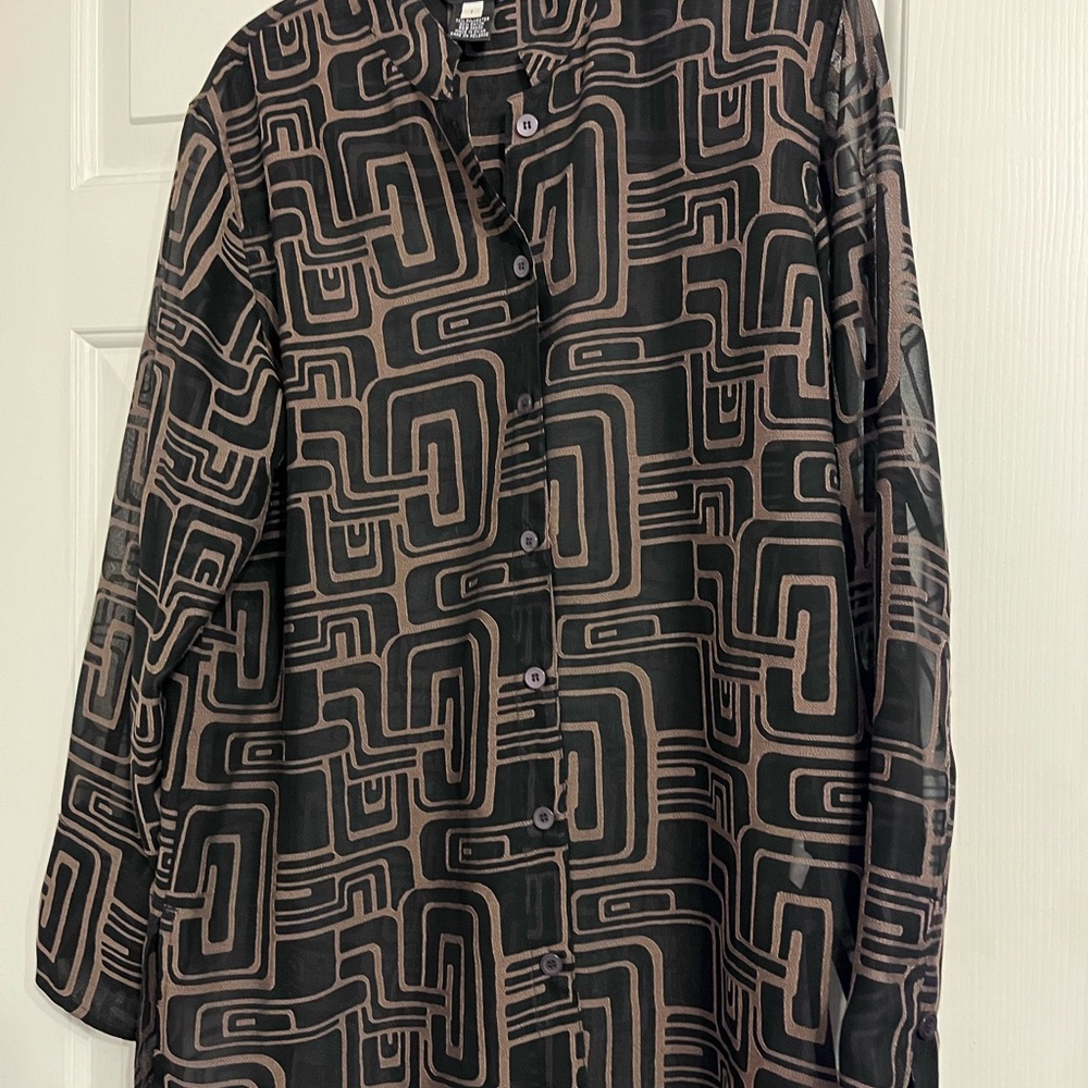 Chic Sheer Geometric Patterned Blouse - image 2